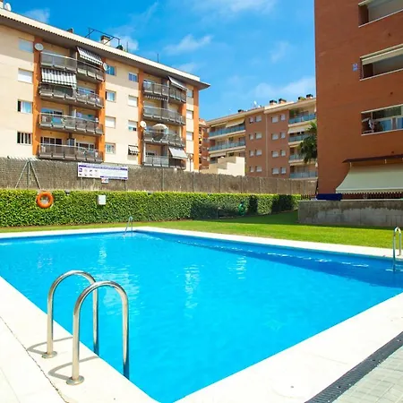 Antic 1-3. With Pool Appartement Lloret de Mar